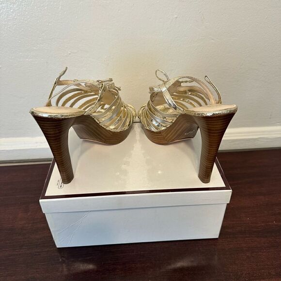 Coach platform leather heel in gold size 7 - Picture 11 of 14